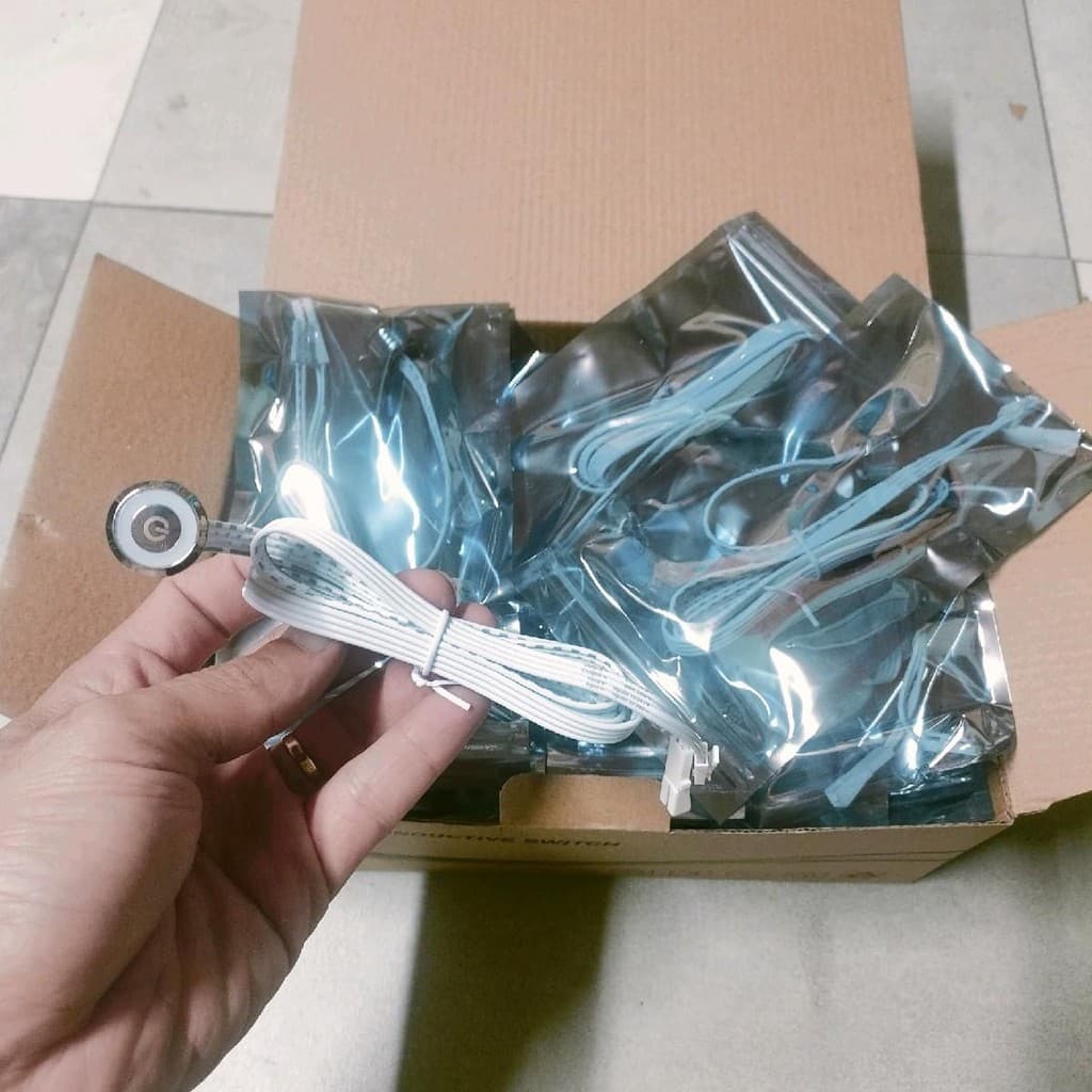 Cảm Biến Chạm, Cảm Biến Vẫy Tay, Cảm Biến Đóng Mở. Dùng Cho Led Nội Thất Tủ Bếp, Tủ Áo. Độ Bền Cao. Hàng Loại 1