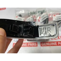 81730-52100 Đèn xi nhan gương Vios, Altis, Camry, Yaris 2014-2023 hàng Ikont Japan cao cấp 3