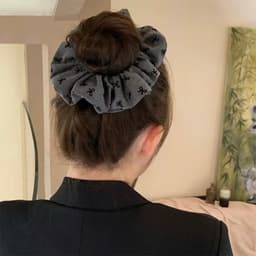 Cột tóc scrunchies vải XÁM họa tiết nơ tim bi nhỏ thời trang dễ thương S14 Tiluca 6