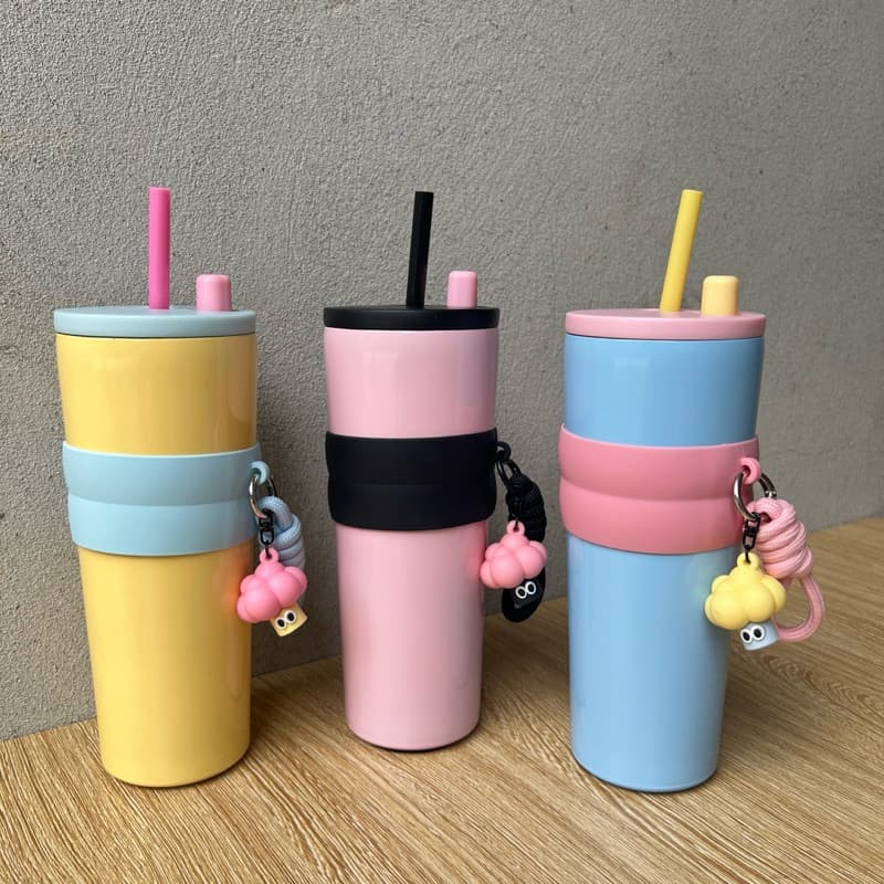 Ly Giữ Nhiệt FUN 710ml Inox 316 Cao Cấp Có Ống Hút Có Quai Xách Tiện Lới ( Tặng Kèm Móc Khóa Cute ) - B40 em.shoppp