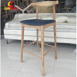 Ghế bar Bull,Ghế Bar Đầu Bò CORIHOME Làm Từ Gỗ Tần Bì Tự Nhiên Sơn Và Bọc Đệm Theo Yêu Cầu 2