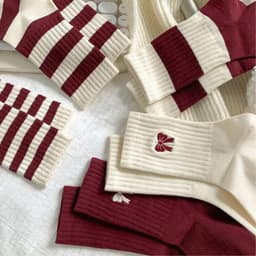 Set 10 Đôi Vớ Tất Unisex, Vớ Tất Cổ Cao Hoạ Tiết Nơ Và Sọc Màu Đỏ Nhiều Kiểu Chất Cotton Babylove.store 8