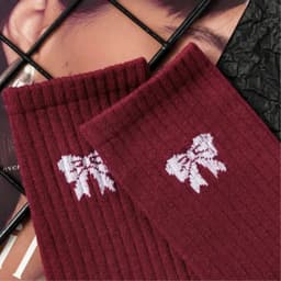 Set 10 Đôi Vớ Tất Unisex, Vớ Tất Cổ Cao Hoạ Tiết Nơ Và Sọc Màu Đỏ Nhiều Kiểu Chất Cotton Babylove.store 4