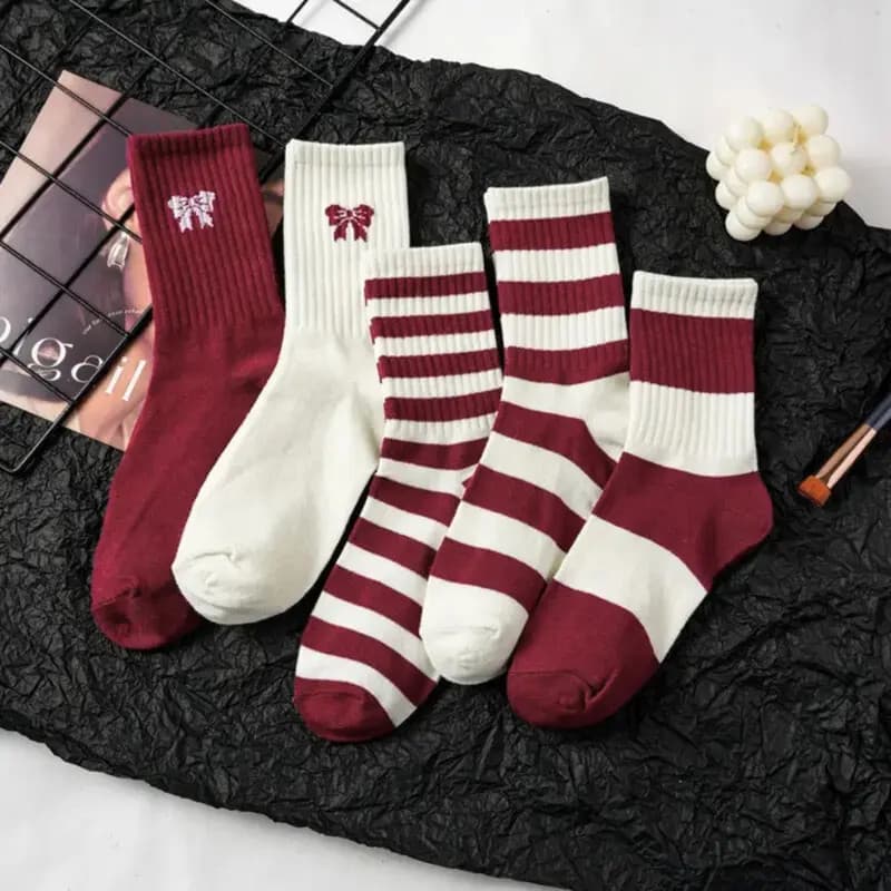 Set 10 Đôi Vớ Tất Unisex, Vớ Tất Cổ Cao Hoạ Tiết Nơ Và Sọc Màu Đỏ Nhiều Kiểu Chất Cotton Babylove.store