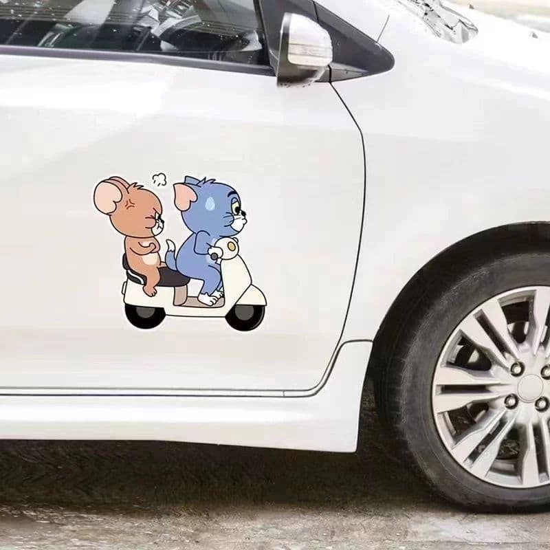 [HỎA TỐC] Decal Miếng Dán Hình dán mèo và chuột cưỡi xe máy ngộ nghĩnh và dễ thương dành cho xe điện và ô tô Temxe.Net