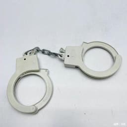Đồ chơi vô tri Còng tay số 8 giải trí Toy 5