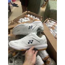 GIÀY CẦU LÔNG YONEX SHB65Z4 DA VÂN 1