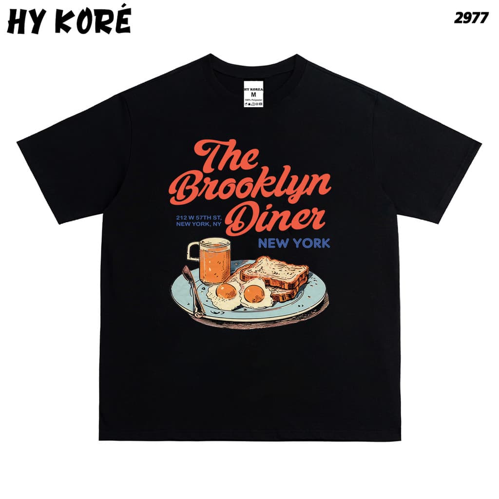 Áo Thun HY KORÉ BROOKLYN DINER 2977 Form Rộng Localbrand Oversize Unisex Vải POLY 100% Nam Nữ Mặc Đẹp