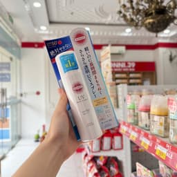 Xịt chống nắng Kose Suncut UV Protect Spray SPF50+PA++++ 90g 2