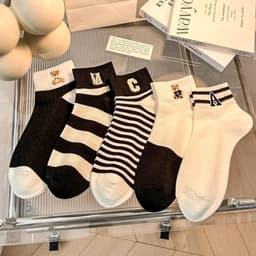 Set 5 Đôi Tất Họa Tiết Kẻ Sọc🍀FREESHIP🍀Vớ Thêu Họa Tiết Gấu Hoạt Hình Màu Trắng Đen Dễ Thương .. VINBEO 1