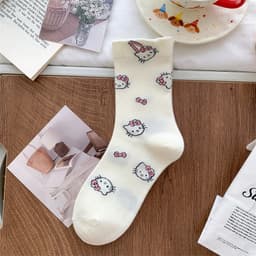 Combo 10 Đôi Tất Trắng Hình Mèo Kitty – Ngọt Ngào, Dễ Thương 8