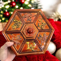 Khay đựng bánh kẹo Tết giả gỗ  - hộp đựng mứt Tết họa tiết PHÚC LỘC THỌ 7 ngăn sang trọng tiện lợi 7