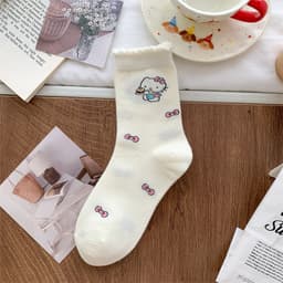 Combo 10 Đôi Tất Trắng Hình Mèo Kitty – Ngọt Ngào, Dễ Thương 7