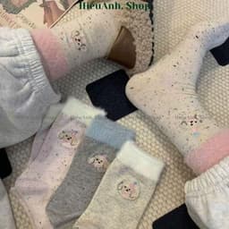 Set 5 Đôi Tất Nữ Thu Đông Tiểu Thư Hạt Tiêu Cổ Cao Phủ Lông Thỏ Dễ Thương 2