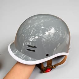 Nón Bảo Hiểm Cá Heo Thời Trang - An Toàn, Chất Liệu ABS, Thấm Mồ Hôi, Đạt Tiêu Chuẩn Chất Lượng 5
