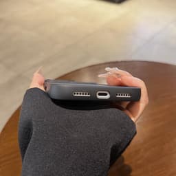Ốp lưng chống sốc từ tính không dây chất lượng cao Frosted Shell cho iPhone 16 15 plus 14 13 12 11 pro max 9