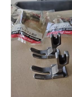 Chân vịt bản lớn P127 may vải jean sử dụng cho máy may 1 kim công nghiệp 2