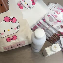 Bộ 10 Túi Đựng Giày Dép Gia Đình, Du Lịch Hình Hello Kitty, Chống Bụi, Gọn Gàng, Tiện Lợi Khi Sử Dụng 3