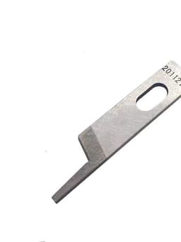 dao trên máy vắt sổ công nghiệp 2