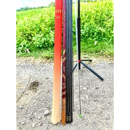 JAY Huyết Xà 6H  Chất liệu: Carbon cao cấp (nhiều lớp đan chéo) Màu sắc: đỏ - vàng đồng 3