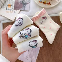 Sét 10 Đôi Tất & Nhân Vật Cotton Kẹp HelloKitty - Quà Tặng Dễ Thương Cho Bé Gái Chất Liệu Polyester Thoáng Khí 3