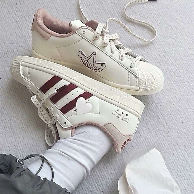 [ Tiệm giày ] Giày sneaker thể thao nữ sò hoa kẻ đỏ mận phối đồ xinh CP1