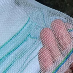 Lưới cước trắng đa dụng – Có lẻ dài 2/3/4m, dùng phơi thóc lúa, ngăn côn trùnġ, nhiều khổ, dùng quây chuồng trại và che 3