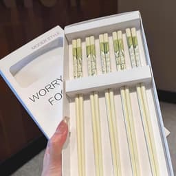 Bộ 5 Đôi Đũa Gốm Sứ Pastel Màu Xanh Hoa Ly, Bộ 5 Đôi Đũa Gốm Sứ Thiết Kế Sang Trọng Tinh Tế VOICON-[DA66] 2