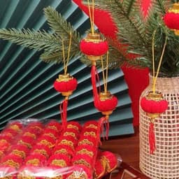 Combo 30cái lồng đèn đỏ mini bằng nhựa bọc vải nhung trang trí lễ hội, Tết 9