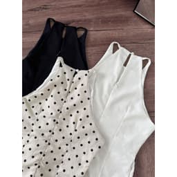 Áo Kiểu Nữ Cổ Yếm Chất Linen Xẻ Tà Chiết Eo Ôm Dáng 8