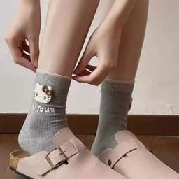 Set 10 Đôi Tất/ Vớ Hoạ Tiết Mèo Hello Kitty Viền Màu Cổ Cao Phong Cách Dễ Thương 6