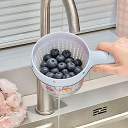 Ca chắt nước có tay cầm thiết kế 2 trong 1 kèm rổ lọc rau rủ quả 5