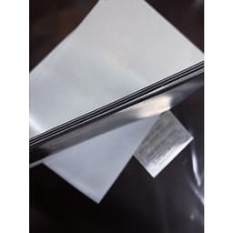 Nam châm lá.nam châm dẻo A4 có băng keo hai mặt độ dày 0,5mm - 0,75mm -1mm -1,5mm -2mm. Nam châm từ 3