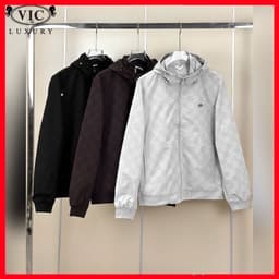 KHOÁC GIÓ NAM CAO CẤP,THIẾT KẾ HỌA TIẾT KẺ Ô TRẺ TRUNG,FORM ÁO GỌN GÀNG,1 CHIẾC ÁO CÂN MỌI OUTFIT VIC 2