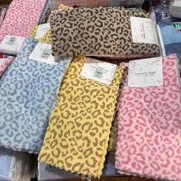 Set 4- 5 Khăn Lau Đa Năng Lông Cừu Mềm Mại Thấm Hút Tốt Lau Bếp Lau Bát Lau Tay Hoạ Tiết Báo Đốm Vintage 2