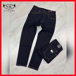 JEAN DENIM XANH, MỘT CHIẾC JEAN TỐI MÀU DÀNH CHO NHỮNG OUTFIT NAM TÍNH,TỐI GIẢN QJ-2007 VIC 1