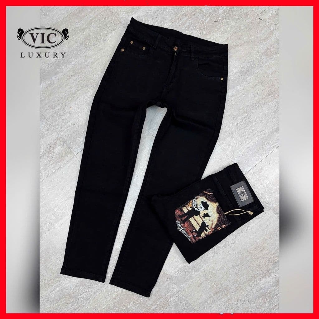 JEAN NAM PHỐI HỌA TIẾT TÚI,KHÔNG CẦN OUTFIT CẦU KỲ,JEAN ĐẸP LÀ ĐỦ CHẤT QJ-1058 VIC