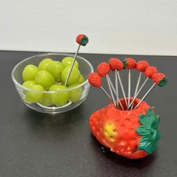 Bộ 5 nĩa xiên trái cây inox không gỉ và hũ đựnġ nĩa trái tim để bàn trang trí phòng khách VOICON-[DA66] 2