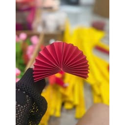 🎋 COMBO 10 QUẠT GIẤY MINI TRANG TRÍ TẾT – NHIỀU MÀU RỰC RỠ, TẠO KHÔNG KHÍ TƯƠI VUI NGÀY XUÂN 5
