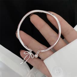 Vòng Tay Titan Nữ Hình Bướm Trái Tim Chữ Phúc - Lắc Tay Kiềng Cứng Thời Trang Thả Charm Điều Chỉnh Size 4