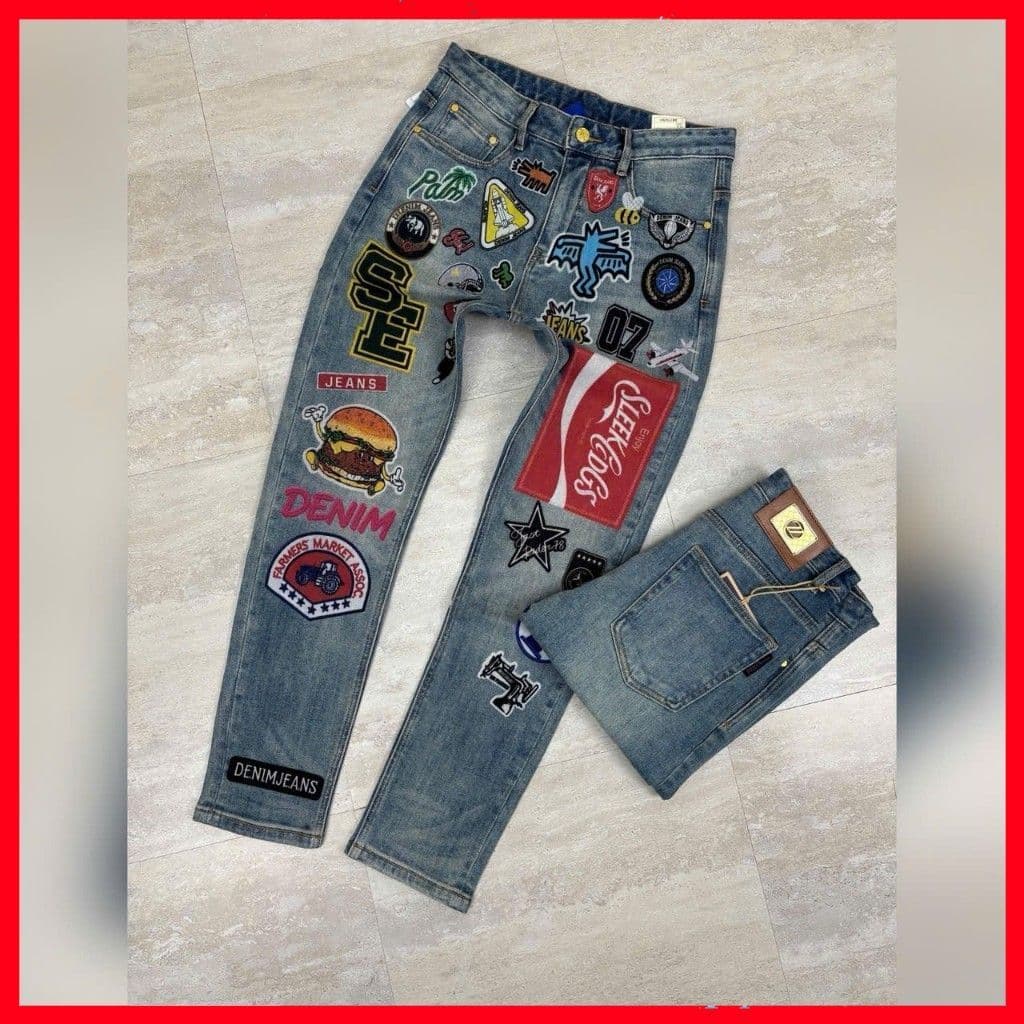 JEAN NAM HỌA TIẾT,THIẾT KẾ ĐỘC ĐÁO VỚI NHỮNG MẢNG STICKER,MỘT CHIẾC JEAN CHO ANH EM YÊU THÍCH SỰ PHÁ CÁCH QJ-5191 VIC