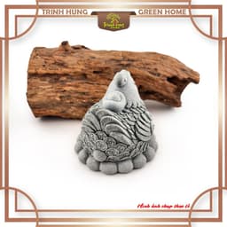 Tượng gà vàng ấp trứng đá sa thạch 5