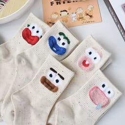 Set 10 đôi tất hoạ tiết biểu cảm mặt đáng yêu, tất nữ cổ trung phong cách biểu cảm hài hước T413 7