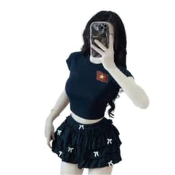 Size free 28-45KG Áo thun nữ CROPTOP co giãn họa tiết - cờ  LOGGO VN 3