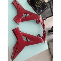 Ốp thân cho xe Sirius màu đỏ thường chính hãng Yamaha,màu đỏ 7