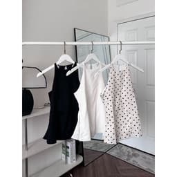 Áo Kiểu Nữ Cổ Yếm Chất Linen Xẻ Tà Chiết Eo Ôm Dáng 2
