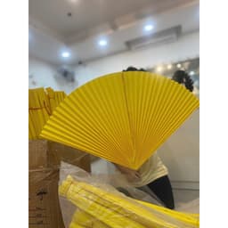 🎋 COMBO 10 QUẠT GIẤY MINI TRANG TRÍ TẾT – NHIỀU MÀU RỰC RỠ, TẠO KHÔNG KHÍ TƯƠI VUI NGÀY XUÂN 6