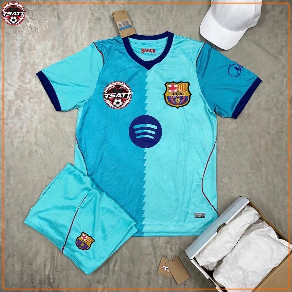 Bộ Quần Áo Bóng Đá CLB Barca Sân Khách 26/27 - Vải Polyester Thái Cao Cấp