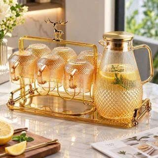 Bộ Bình Cốc Thủy Tinh Chịu Nhiệt Kèm Khay & Giá Úp – Bình 1.5L + 6 Cốc 280ml Có Quai, Bộ Bình Nước Sang Trọng Gia Đình