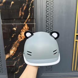 [ĐẠT CHUẨN AN TOÀN] Mũ Bảo Hiểm Cá Heo Nửa Đầu Nam Nữ Hot Trend Thời Trang Cute Kèm Charm Tên Gắn Mũ 6